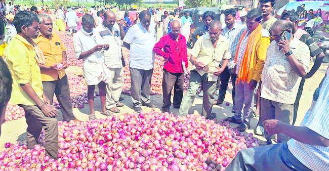జోరుగా ఉల్లి వ్యాపారం 1