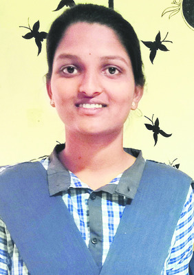 రాష్ట్రస్థాయి పోటీలకు  పూలే విద్యార్థినులు 1