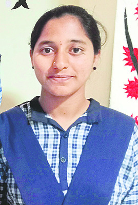 రాష్ట్రస్థాయి పోటీలకు  పూలే విద్యార్థినులు 2