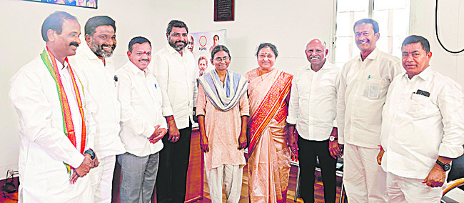 మెరుగైన వైద్యం అందించాలి 
1