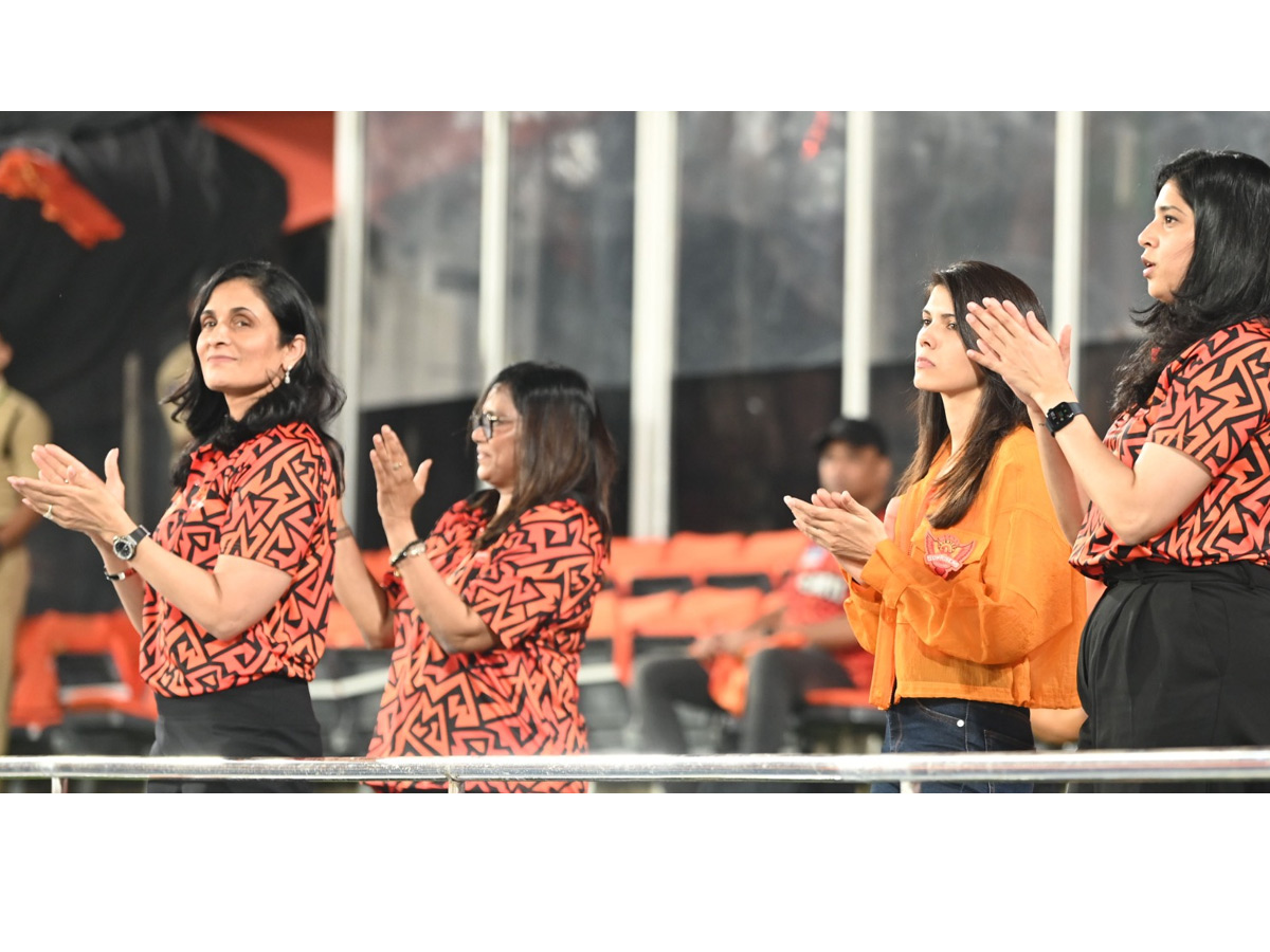 Music Director Thaman Live Music Concert At Uppal Stadium Photos19