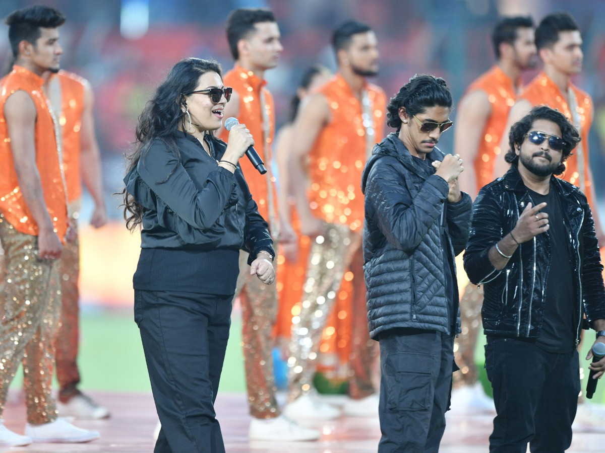 Music Director Thaman Live Music Concert At Uppal Stadium Photos3