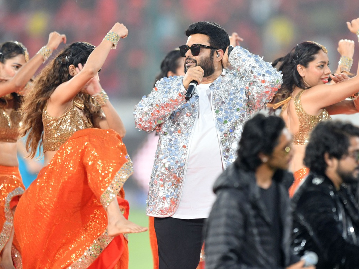Music Director Thaman Live Music Concert At Uppal Stadium Photos4