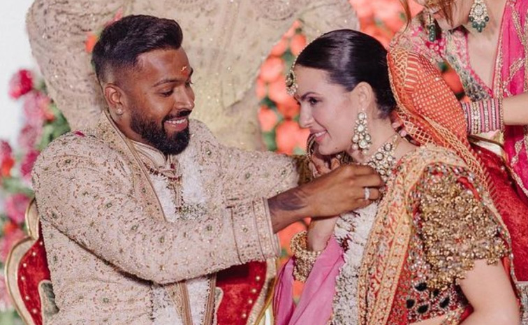 Natasa Stankovic open to love again after Her separation from cricketer Hardik Pandya Photos15