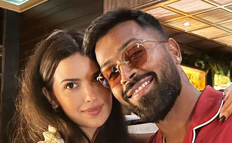 Natasa Stankovic open to love again after Her separation from cricketer Hardik Pandya Photos5