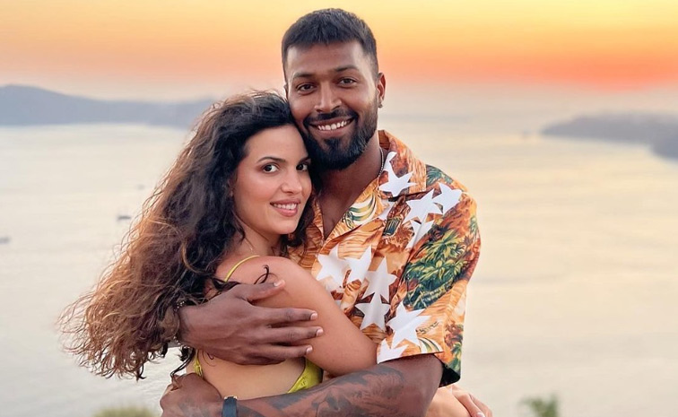 Natasa Stankovic open to love again after Her separation from cricketer Hardik Pandya Photos8