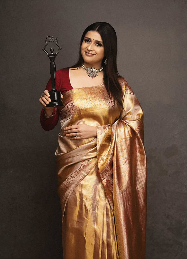 She Telugu Nakshatram Awards 2025 photos goes viral12