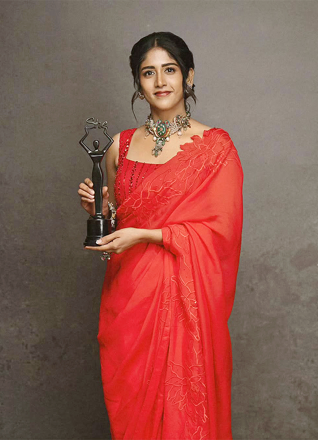 She Telugu Nakshatram Awards 2025 photos goes viral3