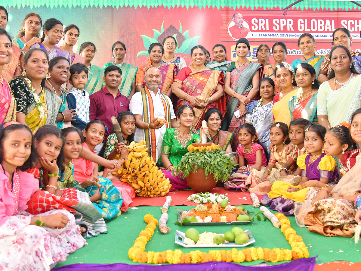 Ugadhi Celebrations In SPR School Under The Auspices Of Sakshi Photos12