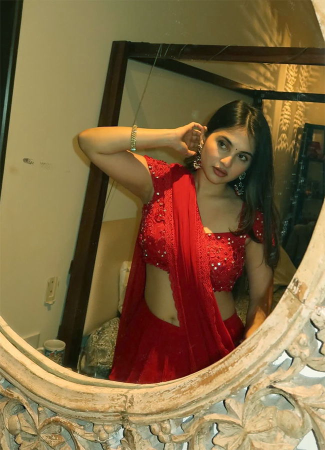 actress ramya pasupuleti new hd images4