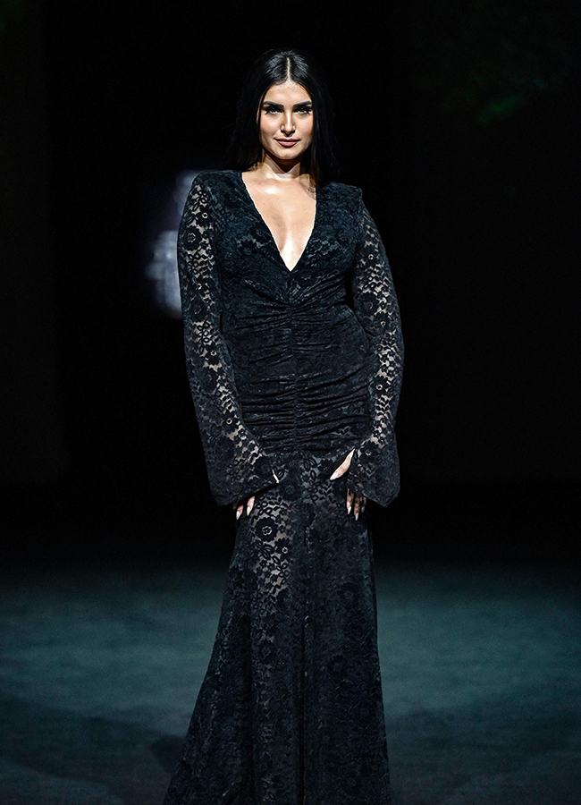 Lakme Fashion Week X FDCI in Mumbai Photos14