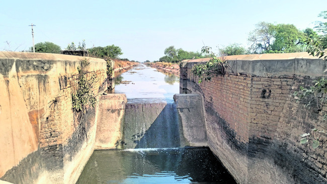 చివరికి మిగిలింది కన్నీరే!1
