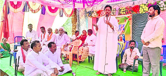 గురువుతోనే ఆధ్యాత్మిక ఉన్నతి సాధ్యం 2