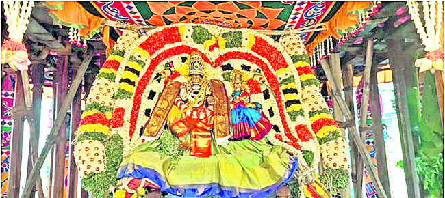 తిరువానలైకావల్‌ ఆలయంలో ఘనంగా రథోత్సవం 1