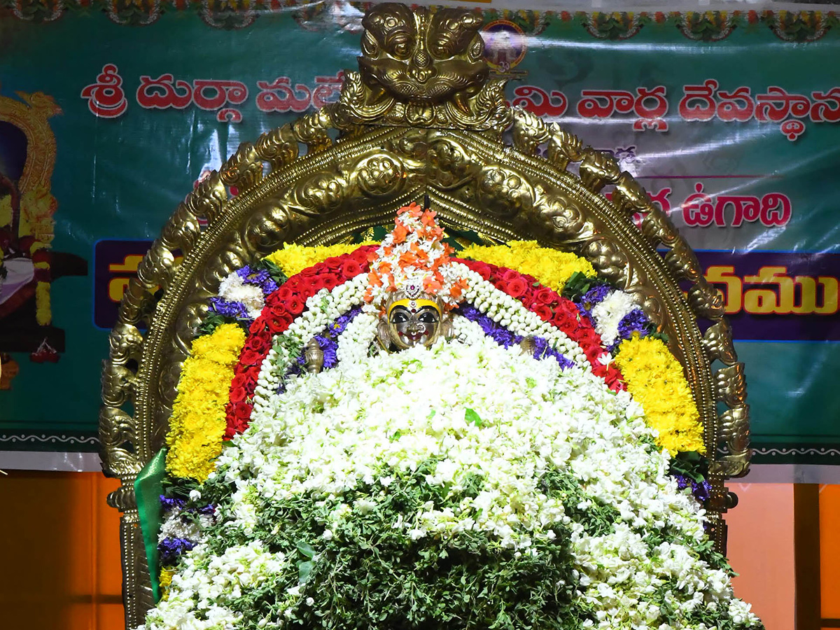 Heavy Rush at Vijayawada Durga Temple10