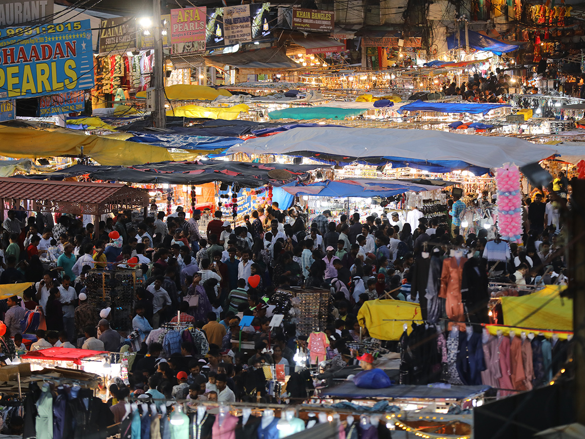 Ramzan Special Shopping at Charminar Photos11