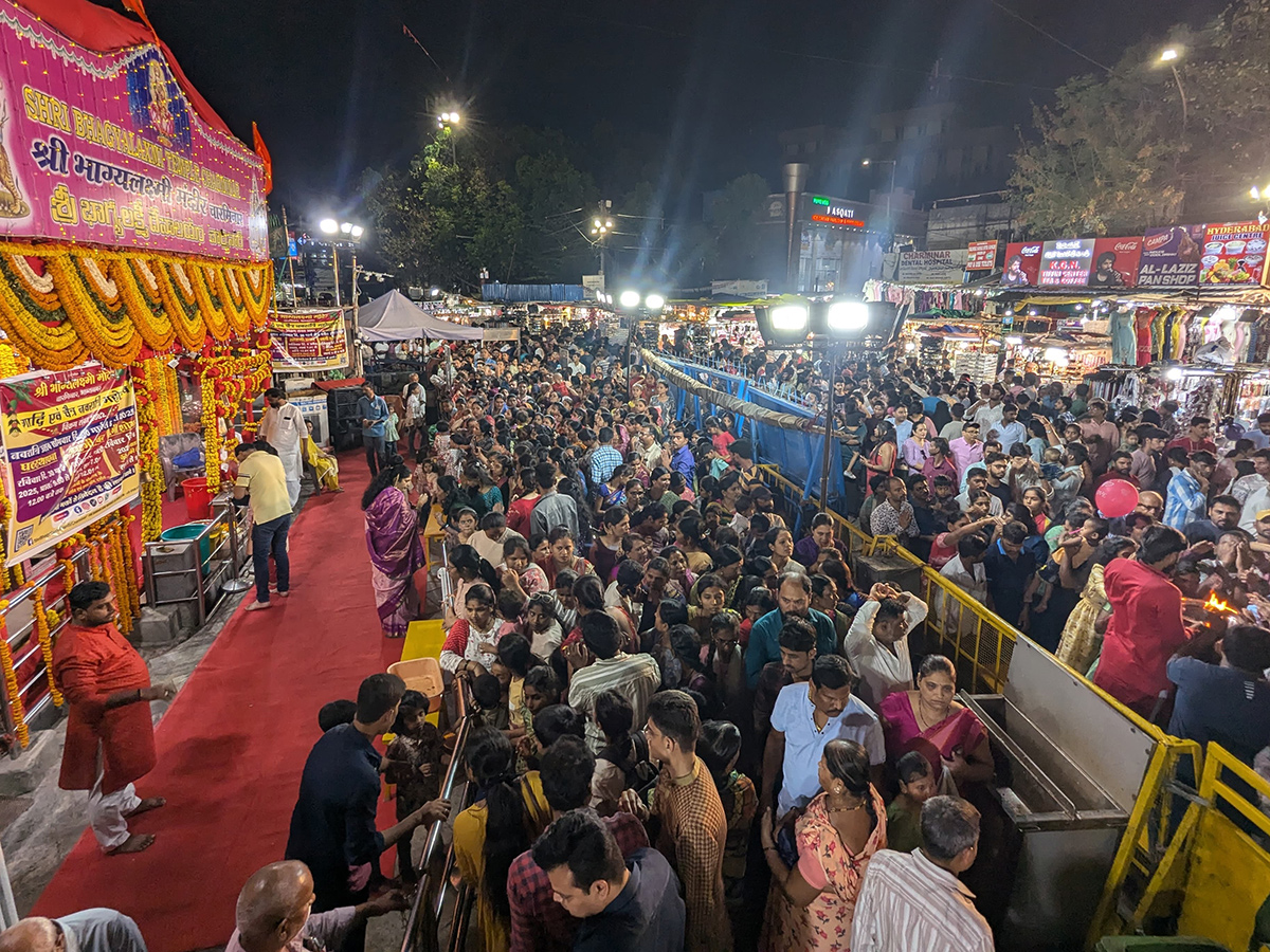 Ramzan Special Shopping at Charminar Photos7