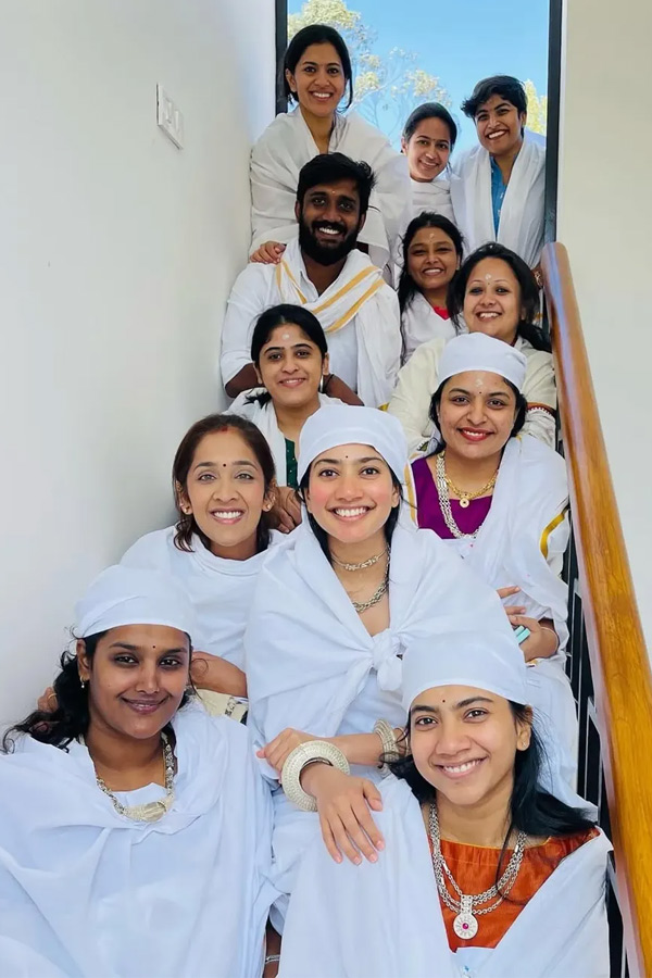 Actress Sai Pallavi Post Inspiration Message To Womens on Social Media Photos10