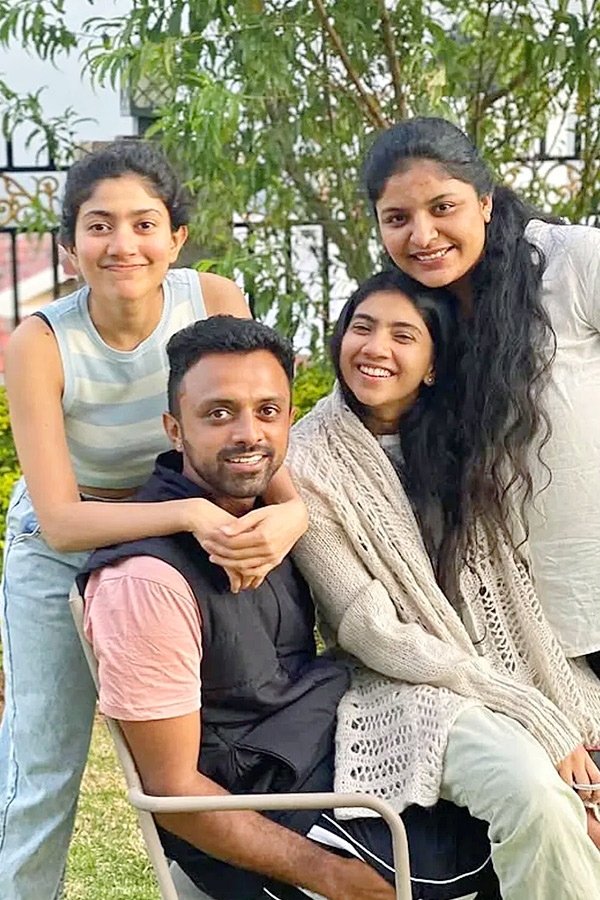 Actress Sai Pallavi Post Inspiration Message To Womens on Social Media Photos12