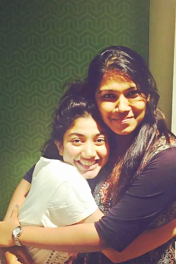Actress Sai Pallavi Post Inspiration Message To Womens on Social Media Photos7