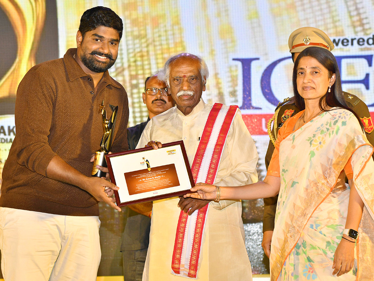 10th Edition Of Sakshi Excellence Awards 2025 Photos43