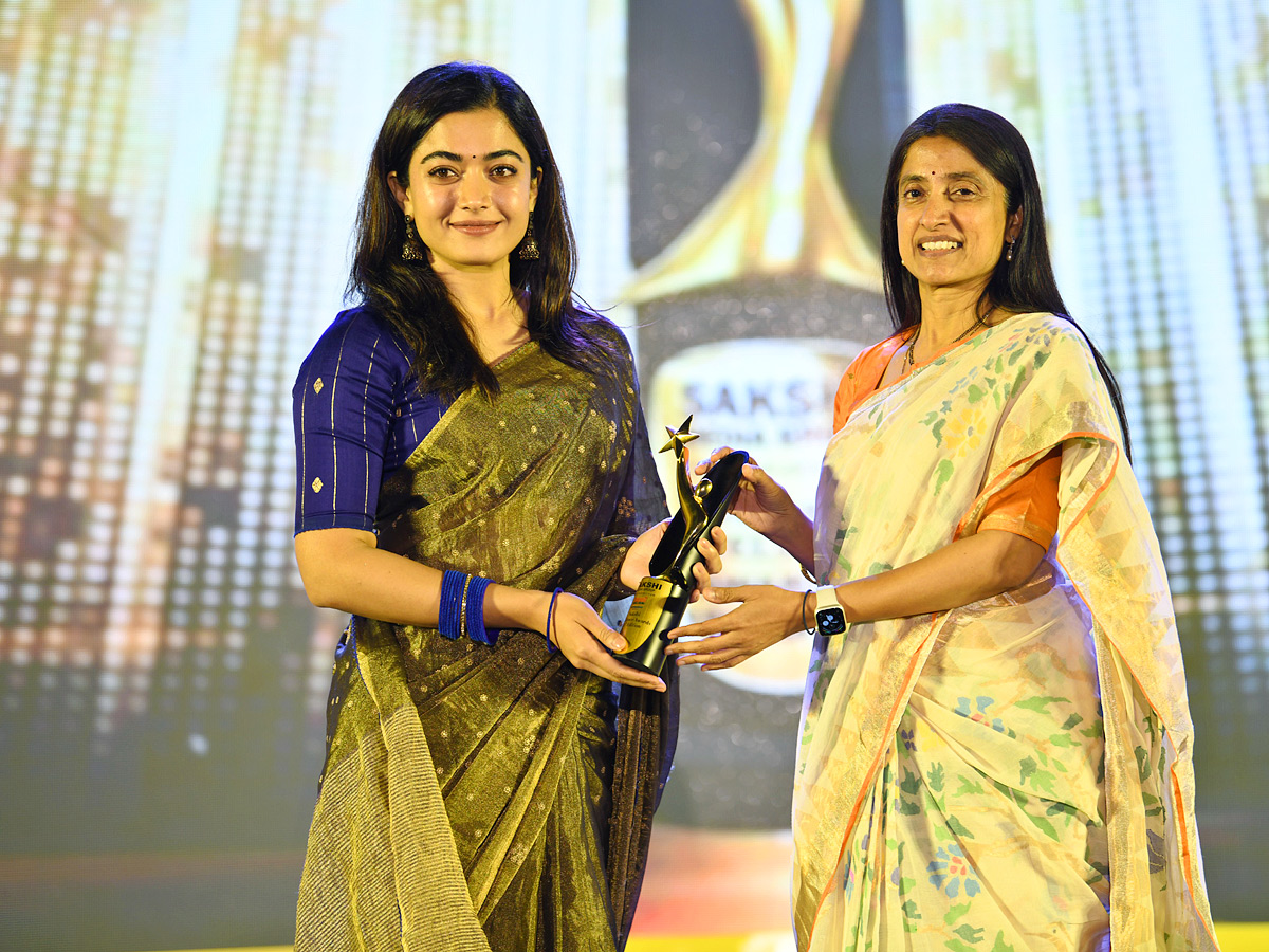 10th Edition Of Sakshi Excellence Awards 2025 Photos8