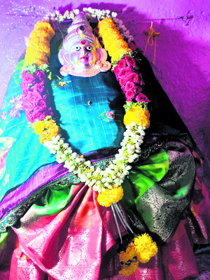 పిడకల సమరం.. ప్రేమదే విజయం2