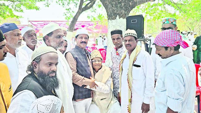 శాంతికి చిహ్నం రంజాన్‌ 1