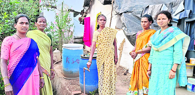 జల్‌ జీవన్‌లో.. నిర్లక్ష్య ధారలు 1