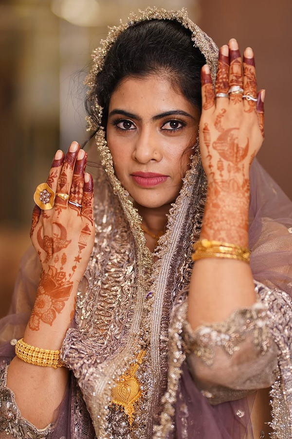 Celebrities make a splash At a grand Eid party Photos7