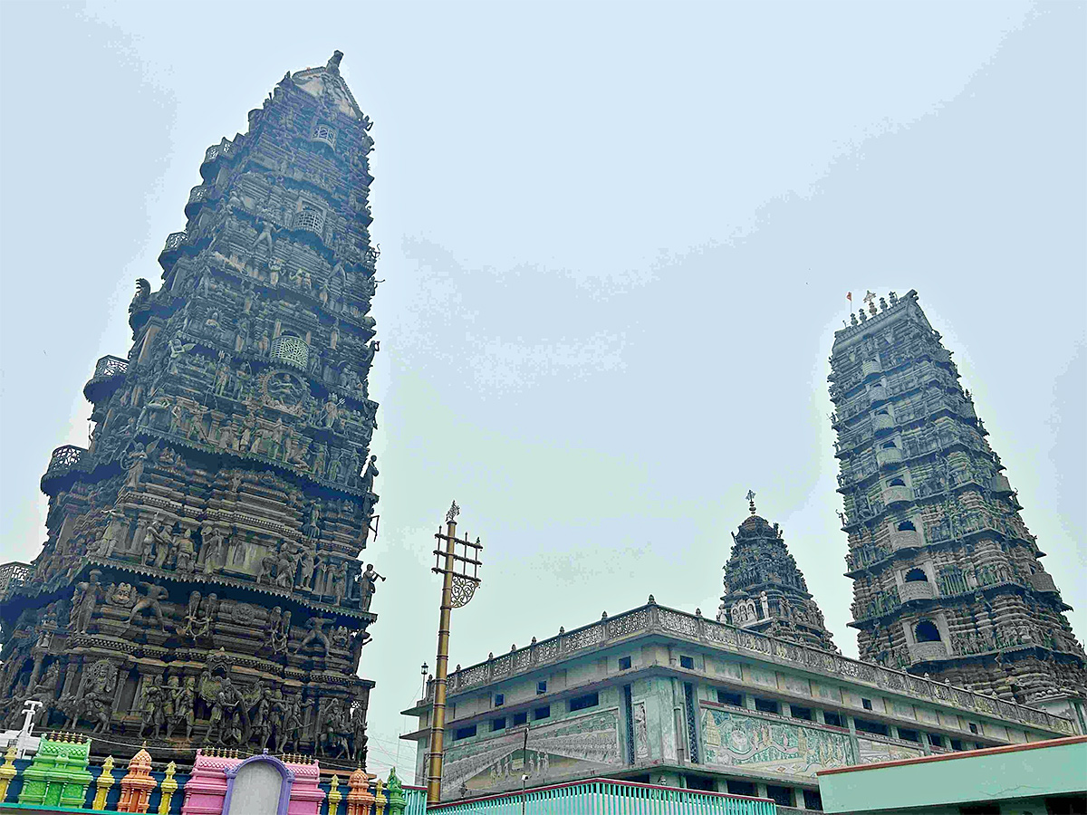 Sri Kodanda Rama Swami Temple Gollala Mamidada Photos14
