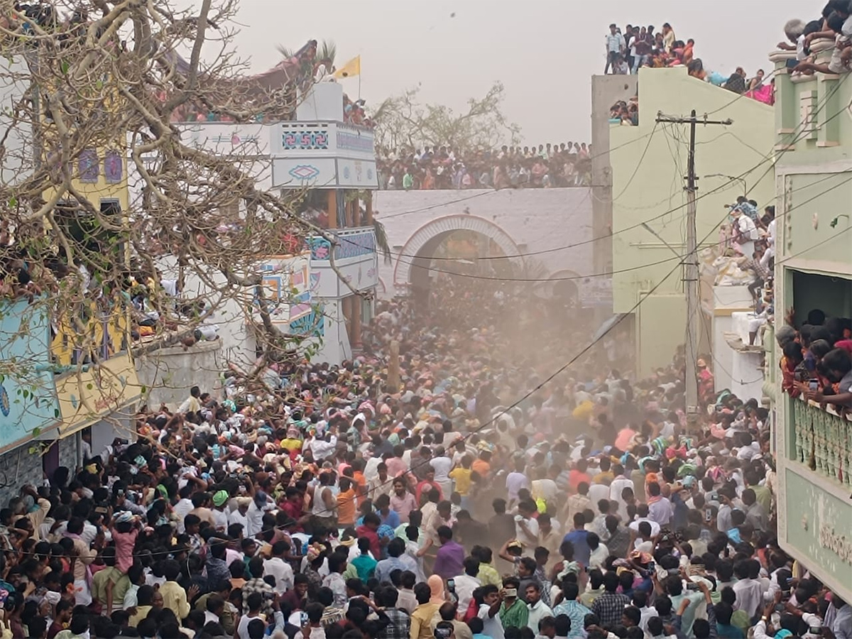 kurnool pidakala samaram 2025 photos goes viral4