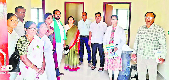 ఇందిరమ్మ ఇళ్ల నిర్మాణాలు వేగవంతం చేయాలి1