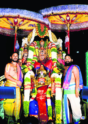 అంజనీసుతపై కౌసల్యతనయ 1