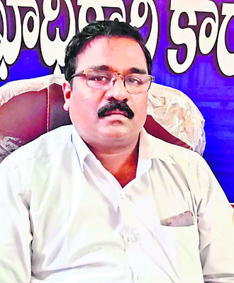 ఆధార్‌లోని పేర్లు, డేట్‌ ఆఫ్‌ బర్త్‌ సరిపోలక ఇబ్బందులు1