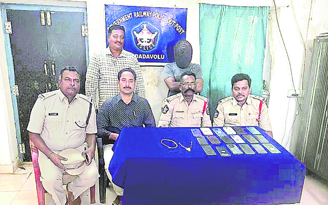 బాక్సింగ్‌ పోటీలకు క్రీడాకారుల ఎంపిక 1