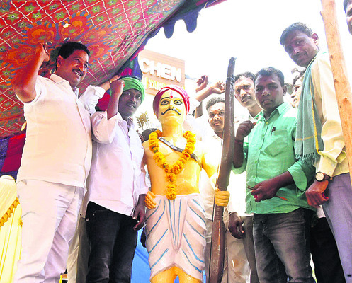 చరిత్రలో నిలిచిన వీరుడు రాంజీ గోండు 1