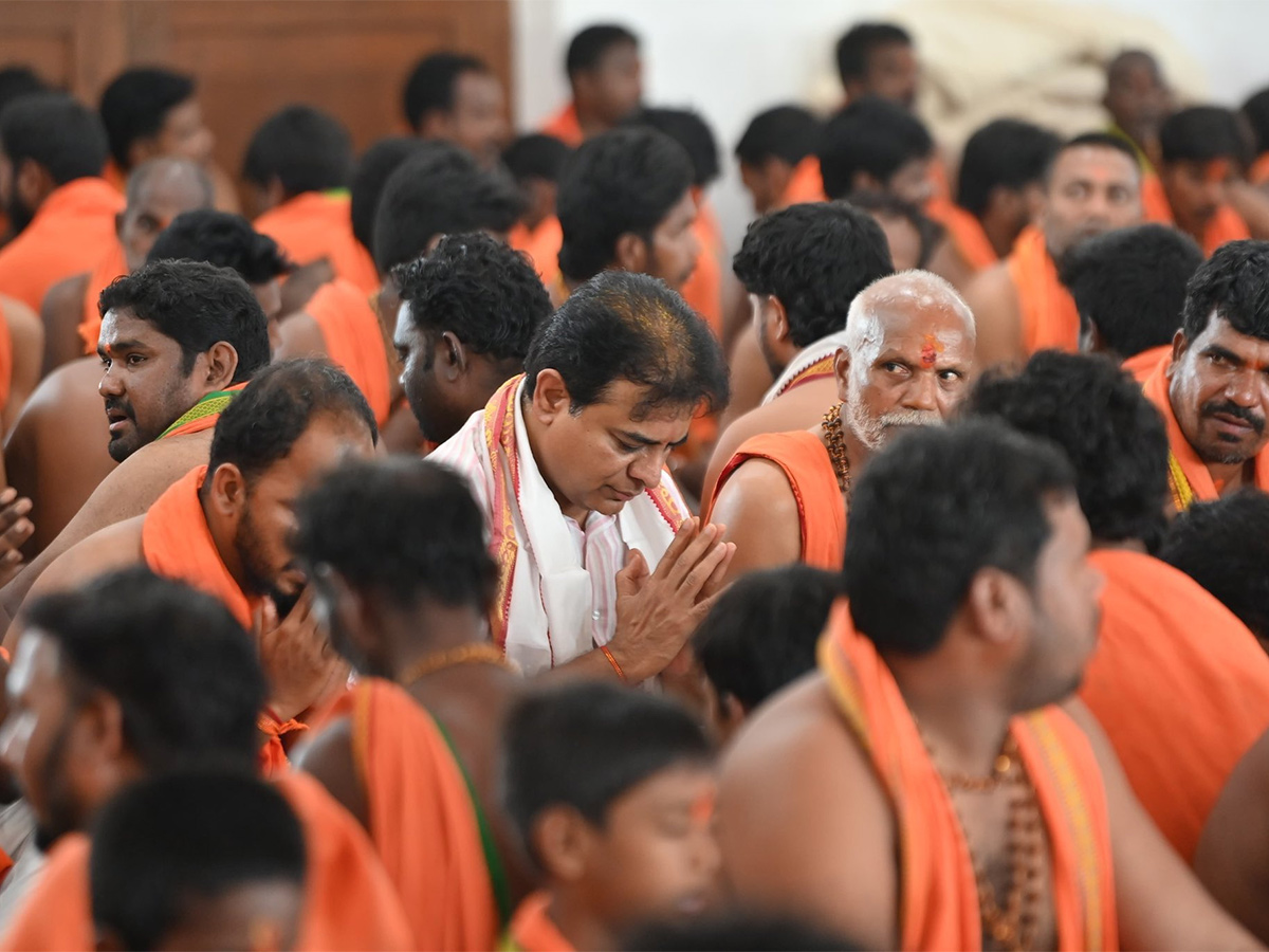 KTR participated in Hanuman Puja in Sircilla Photos11