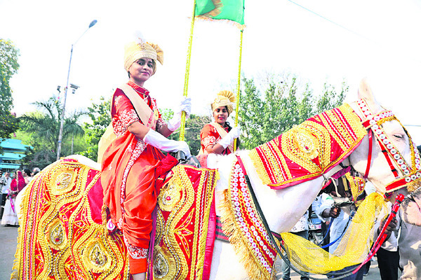 అట్టహాసంగా మహావీర్‌ జయంతి 1