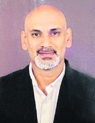 వాహనం ఢీ – బైక్‌ రైడర్‌ మృతి1