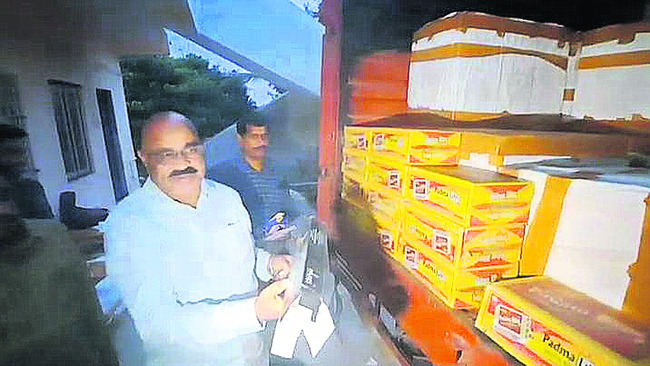 క్షయ రోగుల కుటుంబ  సభ్యులకు పరీక్షలు3