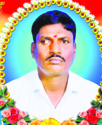 తాటిచెట్టు పైనుంచి పడి గీత కార్మికుడు మృతి1
