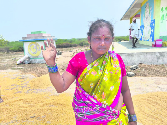 రైతన్నలకు అకాల కష్టం1