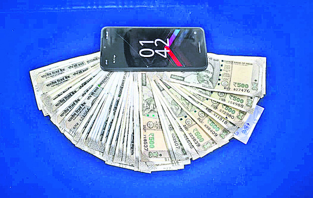 దోపిడీకి పాల్పడిన బాలుడి అరెస్ట్‌ 1