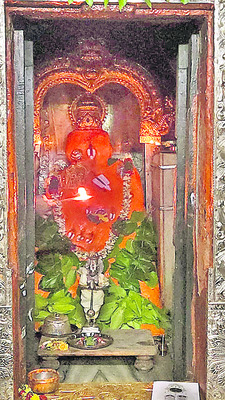 కాషాయ‘కొండ’1