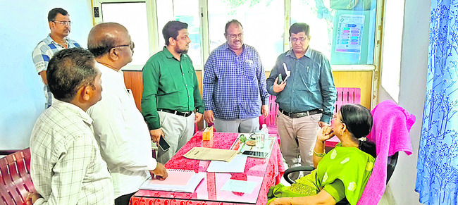 తాగునీటి సమస్య  పరిష్కరించాలి1