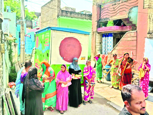 ఎర్రగుంట్లలో రేషన్‌ రగడ 1