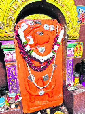 హనుమాన్‌ జయంతికి ఆలయాలు ముస్తాబు2