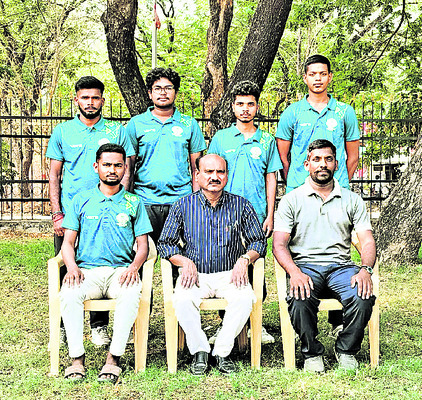 సైక్లింగ్‌ రోడ్‌ పోటీలకు కేయూ జట్టు1