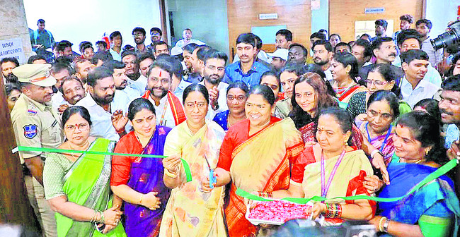 2 లక్షల ఉద్యోగాలు కల్పిస్తాం..1